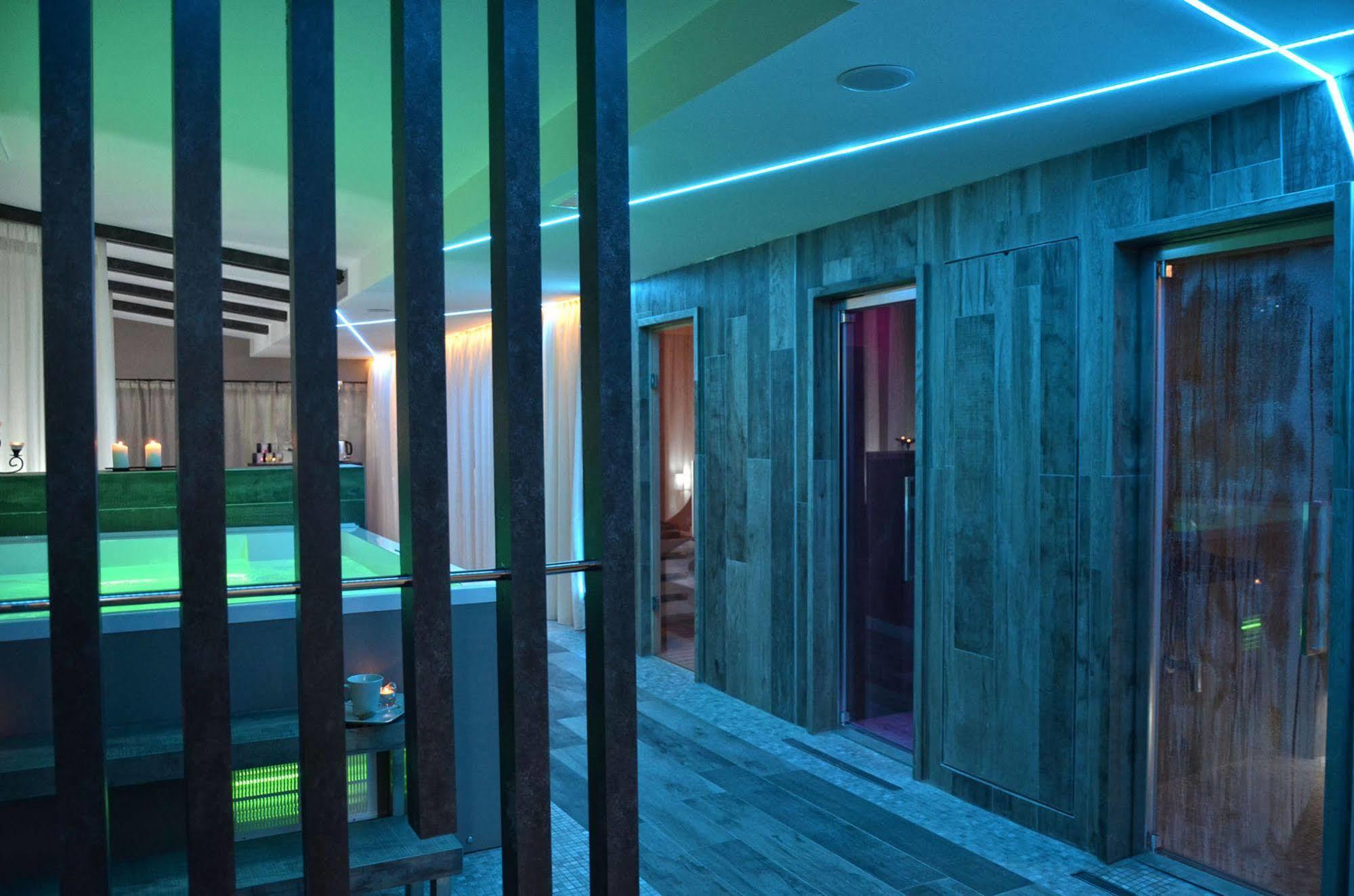 Vea Resort Hotel Mercato San Severino Eksteriør bilde